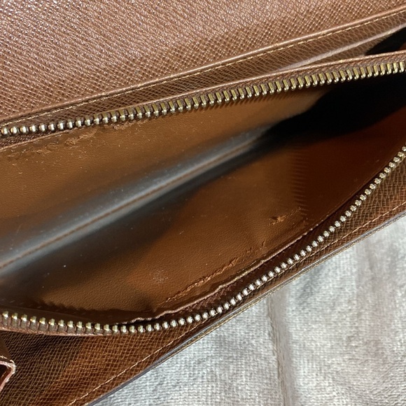 Louis Vuitton Portefeuille Sarah Brown Monogram Long Wallet - Picture 11 of 16